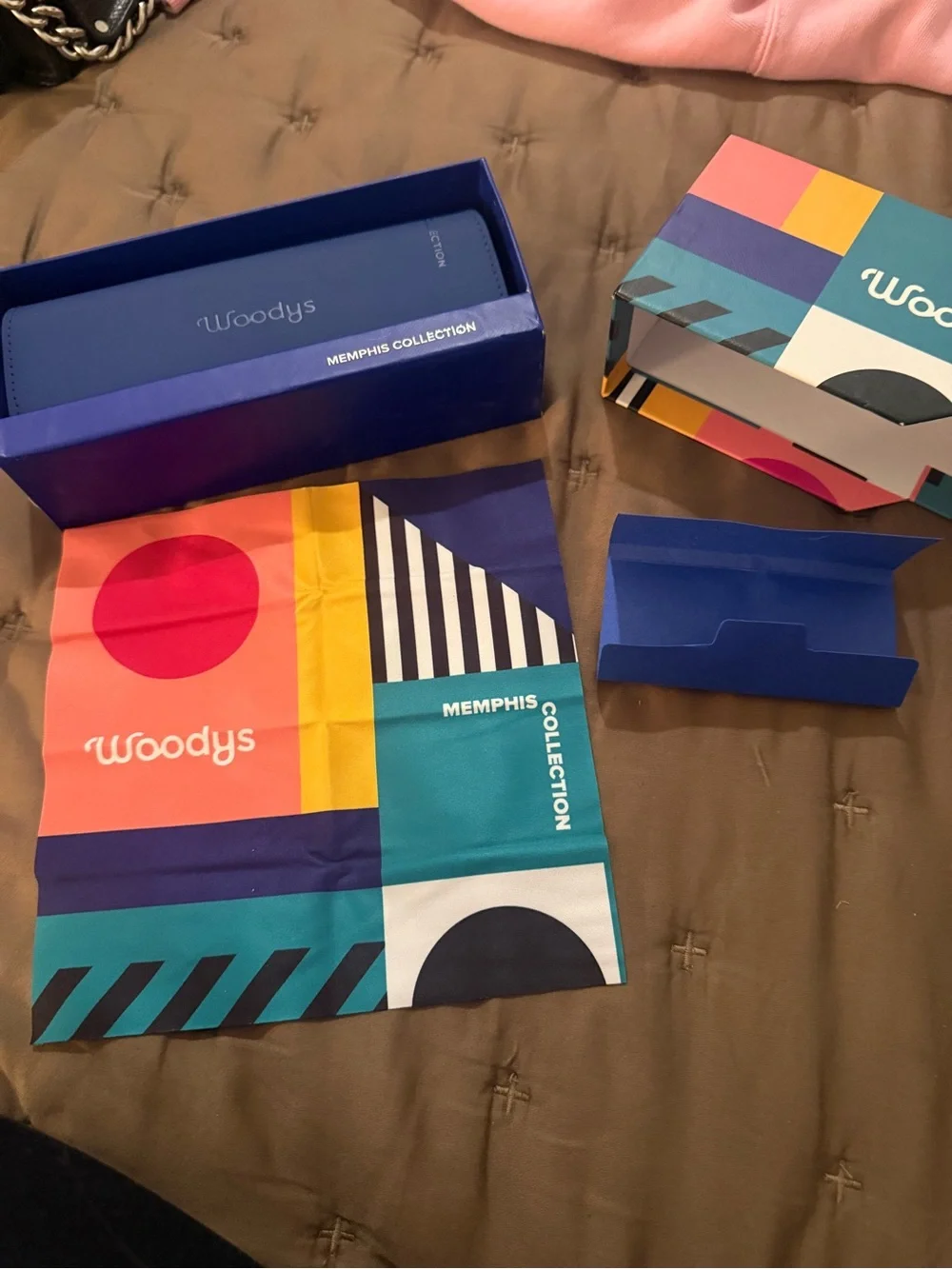 Woodys colorful memphis